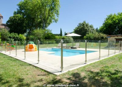 Barrière de piscine verre et inox