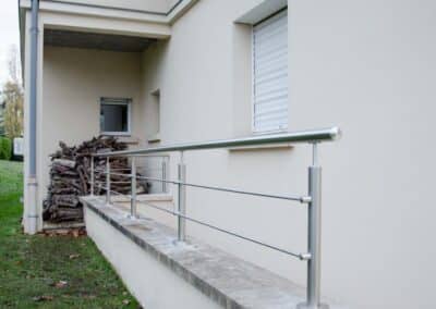Garde-corps inox sur muret 2 sous-lisses